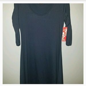 Cold shoulder💙 dress